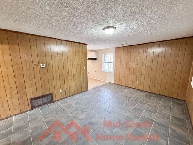 Foto del edificio - 3205 Madewell St