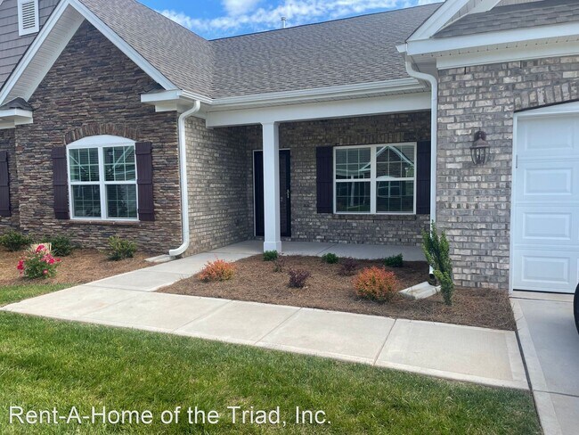 Foto del edificio - 3 br, 2 bath House - 3713 Copper Court