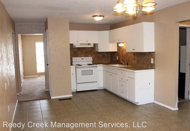 Foto del edificio - 2 br, 1 bath House - 6404 Waynewood Court