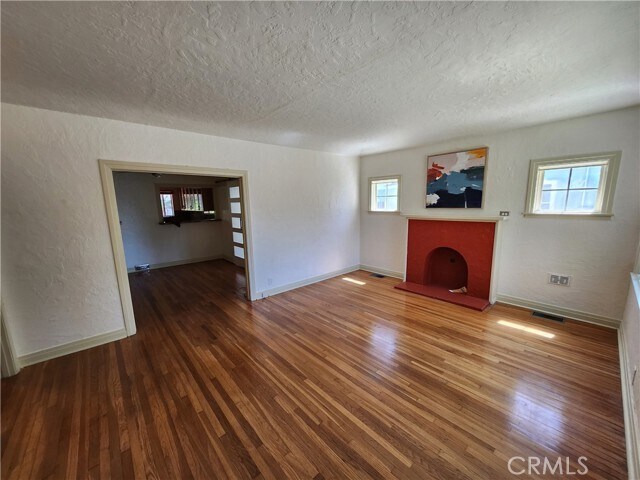 Building Photo - 471 Alameda St