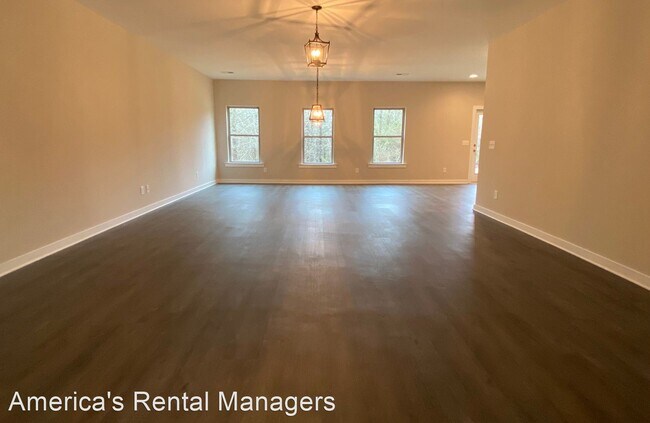 Building Photo - 3 br, 2 bath House - 278 Lakewood Lane