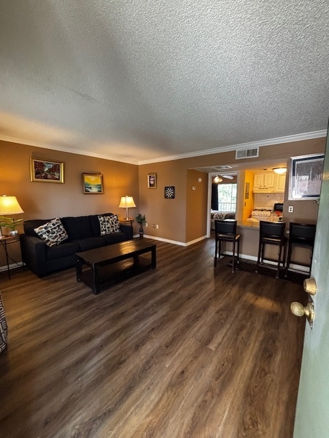 Building Photo - 121 Oyster Bay Cir