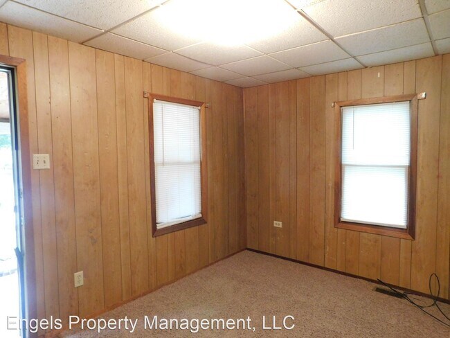 Building Photo - 1 br, 1 bath House - 418 N Washington
