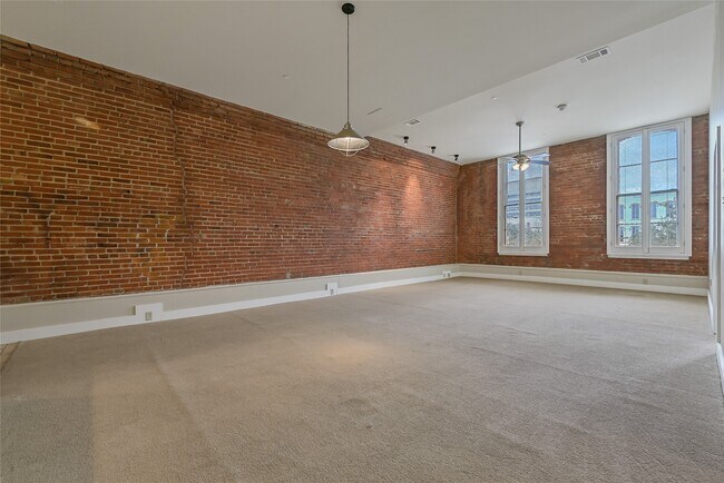 Foto del edificio - 2309 Harborside Dr