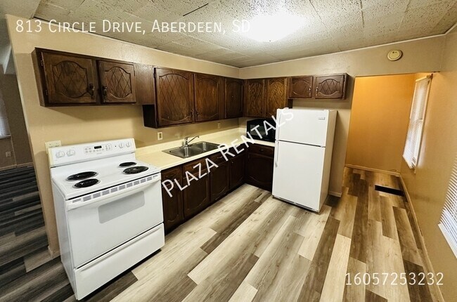 Foto del edificio - 202 N Washington St