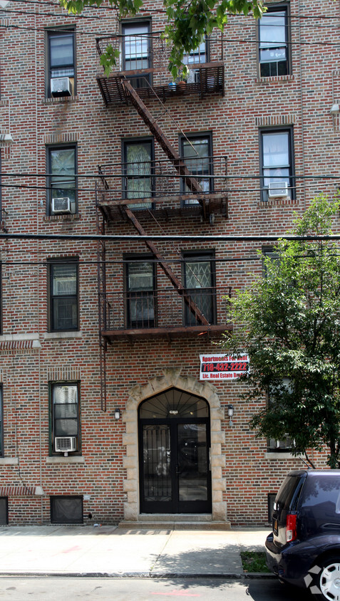 Building Photo - 90-75 179th St