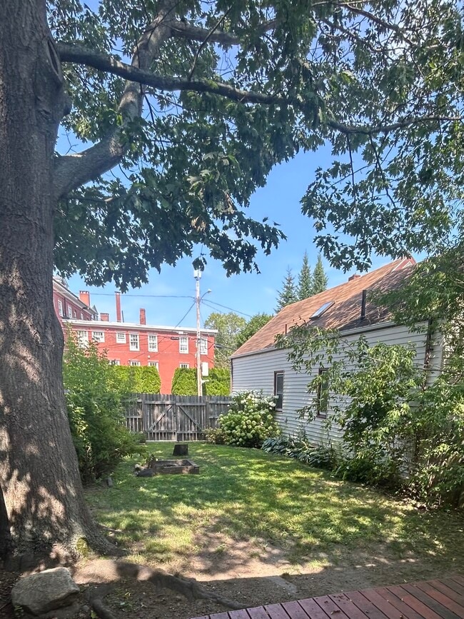 Building Photo - 3 Danforth Pl