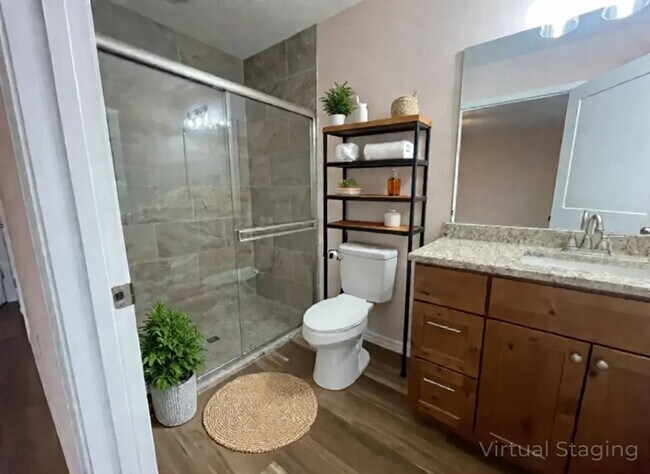 Building Photo - New Never Occupied - Brand New 2 bedroom 2 bath Duplex in Kimberling City, MO