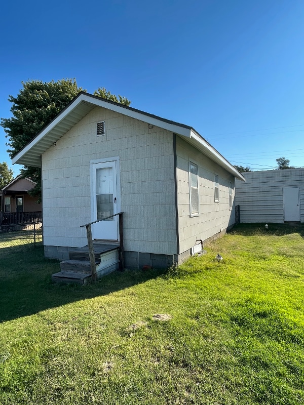 Building Photo - 5611 Irwin Rd