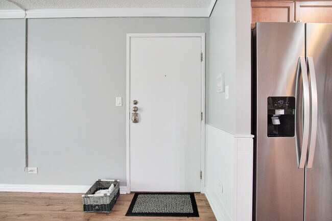 Foto del edificio - 5S066 Pebblewood Ln