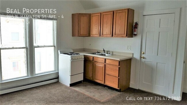 Building Photo - 208 N Hamilton St