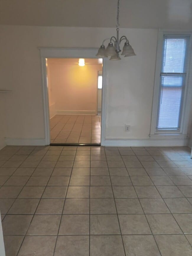 Photo - 232 N 59th St, House