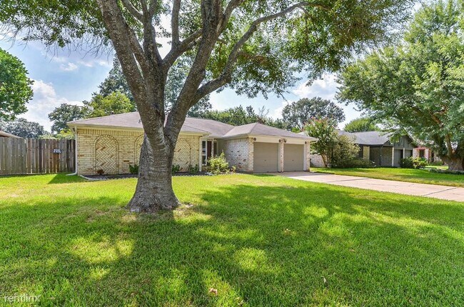 Foto del edificio - 3 br, 2 bath House - 5348 Lincoln Green Drive