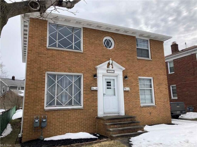 Building Photo - 6099 Ridge Rd