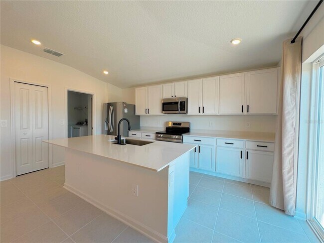 Building Photo - 2710 PIONEER Trl