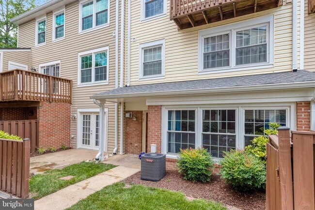 Foto del edificio - 4167 Churchman Way