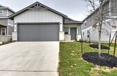 Gorgeous one story home! 3 bedrooms | 2 ... - Gorgeous one story home!  3 bedrooms  | 2 ...