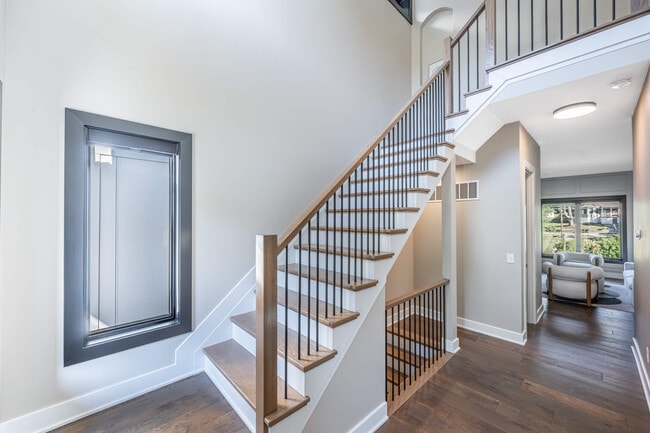 Building Photo - 856 BELLE Rdg Lp