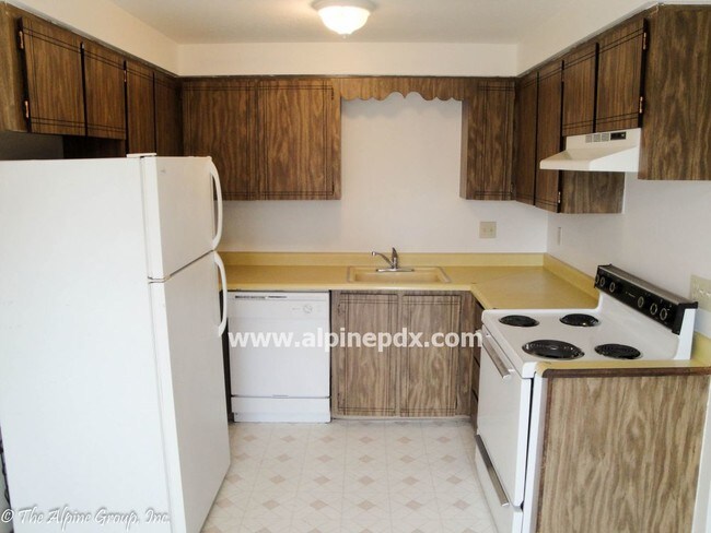 Foto del edificio - 3103 Brittany Dr