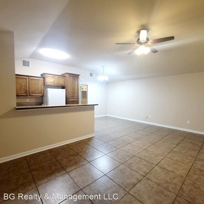 Building Photo - 3 br, 2 bath House - 109 Trinidad Cir