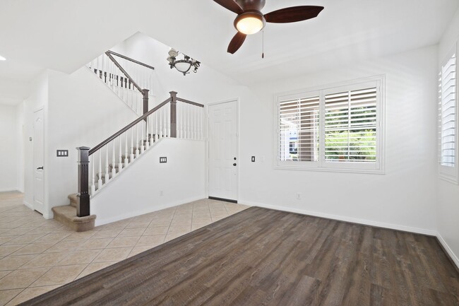 Foto del edificio - Four Bedroom Greer Ranch home in Murrieta!