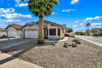 Building Photo - 3827 W Tonopah Dr