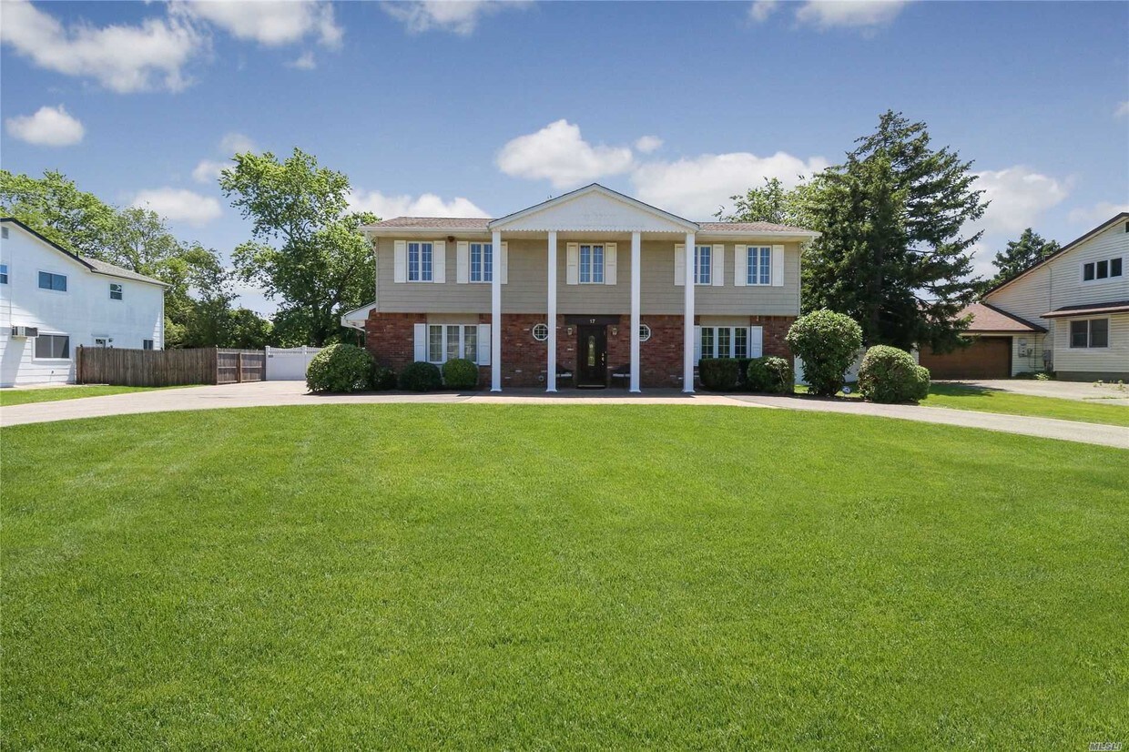 Foto principal - 17 Markwood Ln