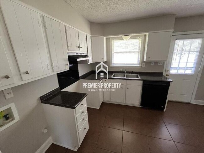Foto del edificio - 4859 Haleville Rd