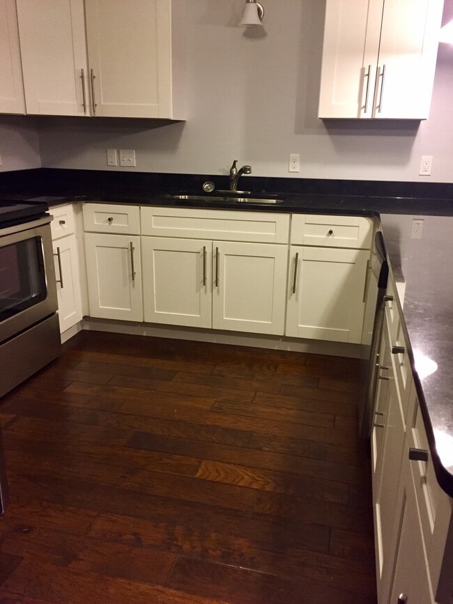 Roomy Kitchen with Lots of Storage - 143 S Main St