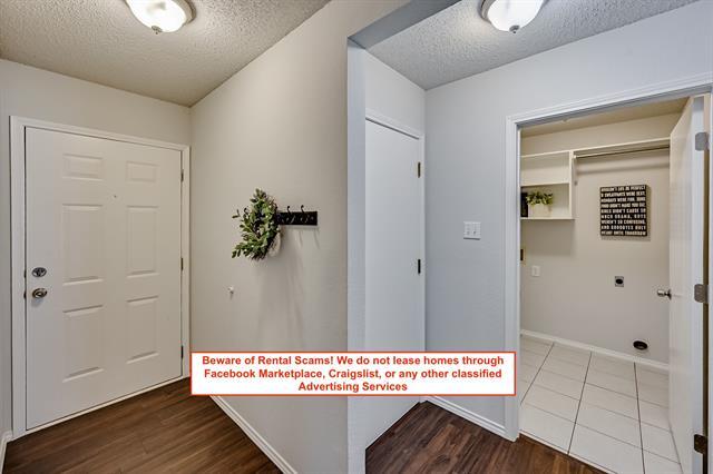 Building Photo - 832 Blue Ridge Dr