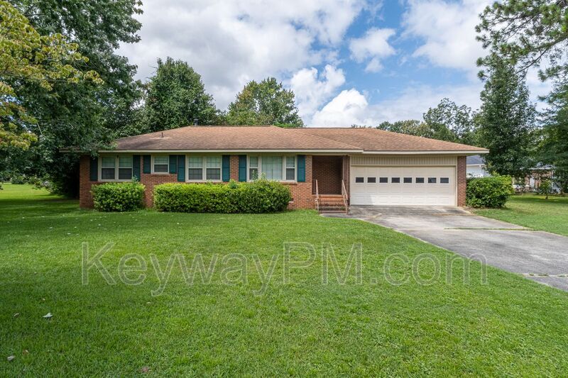 Foto principal - 601 Boardman Rd