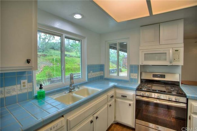 Building Photo - 23692 Lemon Ave