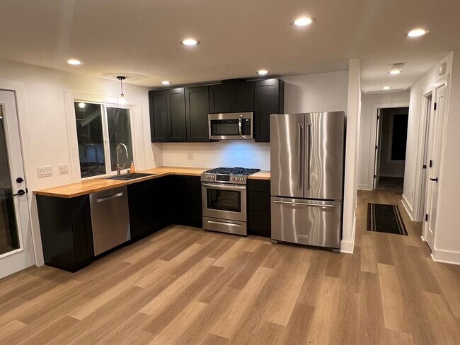 Cocina - 2815 Callahan Dr