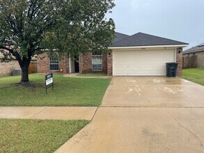 Building Photo - 3904 Frigate Dr