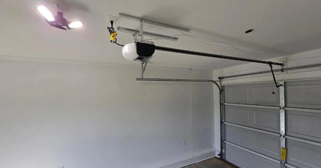 Foto del edificio - 720 Audrey Ln