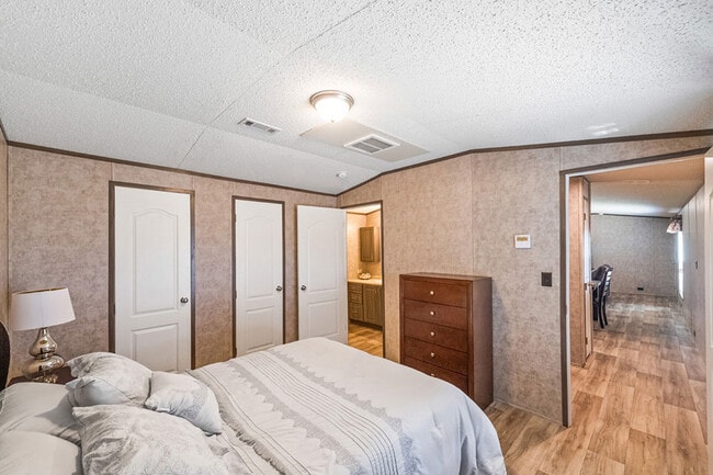 Building Photo - Sizemore