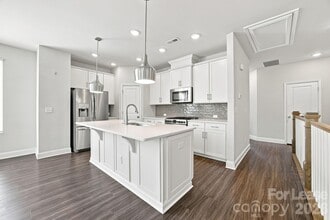 Building Photo - 1205 Kohler Ave