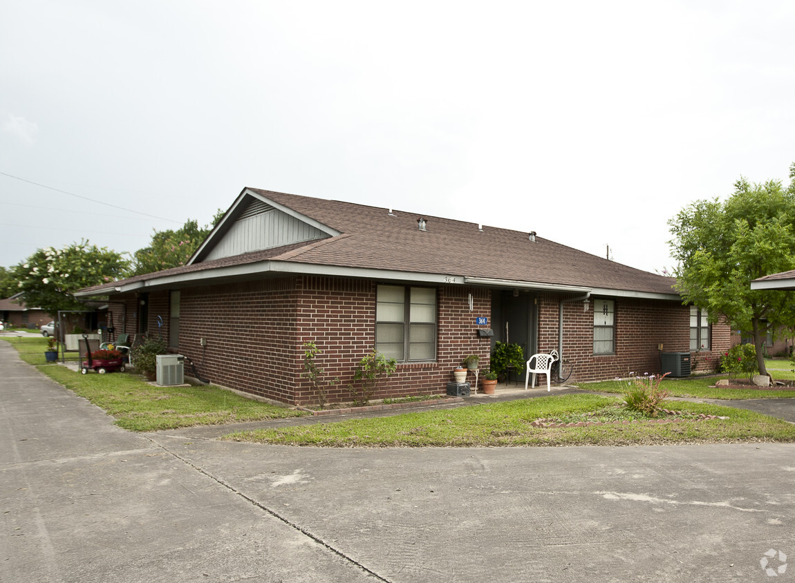 Foto del edificio - Onion Creek Village