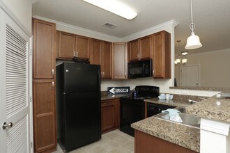 Interior Photo - Seasons at Cane Creek
