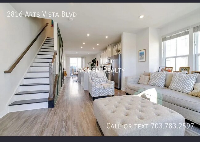 Foto del edificio - 2816 Arts Vista Blvd