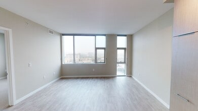 Interior Photo - Brio