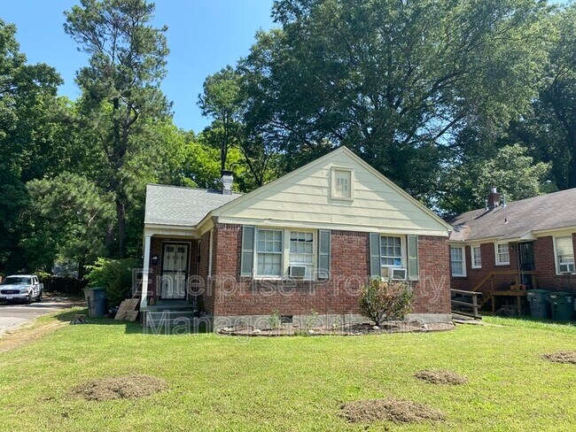 Building Photo - 3190 Douglass Ave