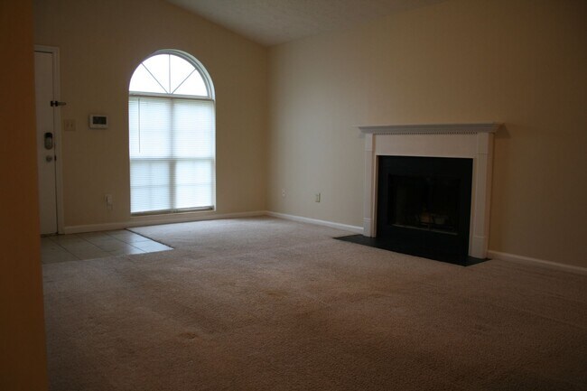 Foto del edificio - Woodhill Ranch     250604