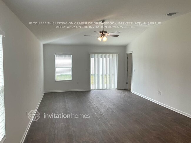 Foto del edificio - 68 Rolling Sands Dr