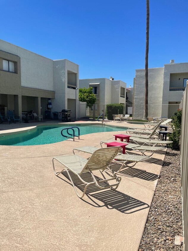 Foto principal - 3002 N 70th St