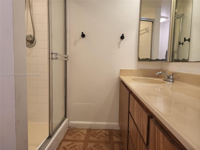 Building Photo - 2706 27th Way