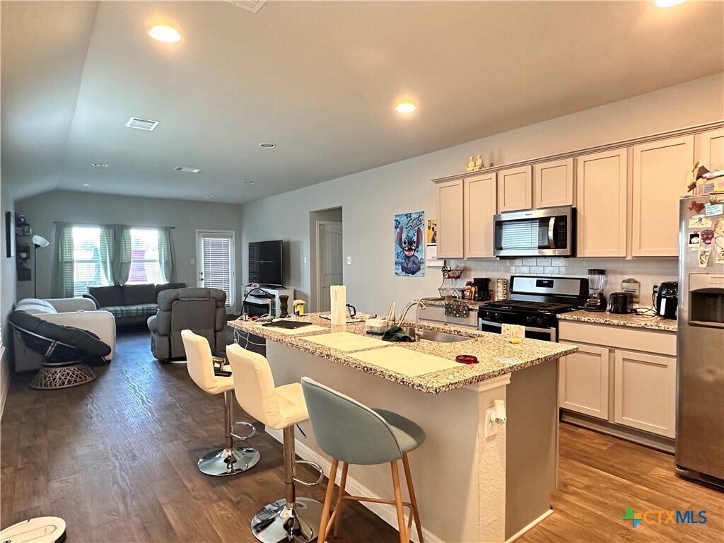 Building Photo - 304 Fall Aster Dr