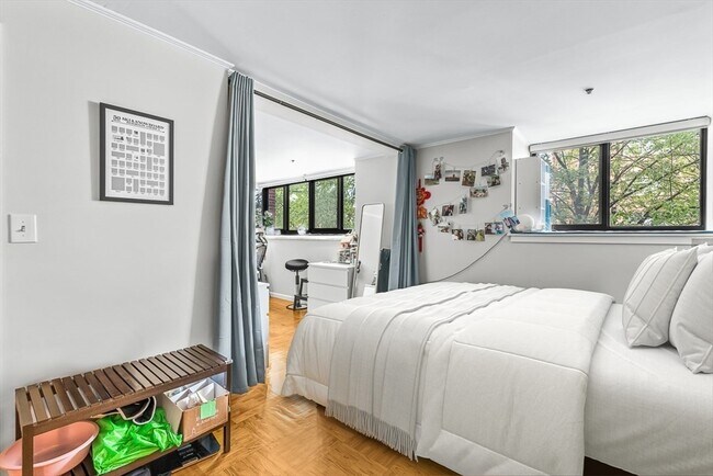 Foto del edificio - 357 Commercial St