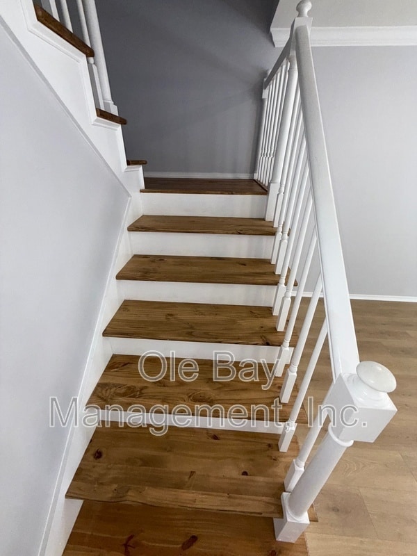 Building Photo - 112 Du Rhu Dr