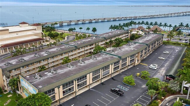 Building Photo - 150 Harborside Ave